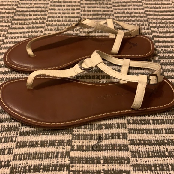 American Eagle white sandals - Picture 4 of 5